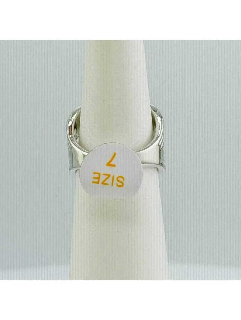 Bomb Party Ring Size 7 RG54097 